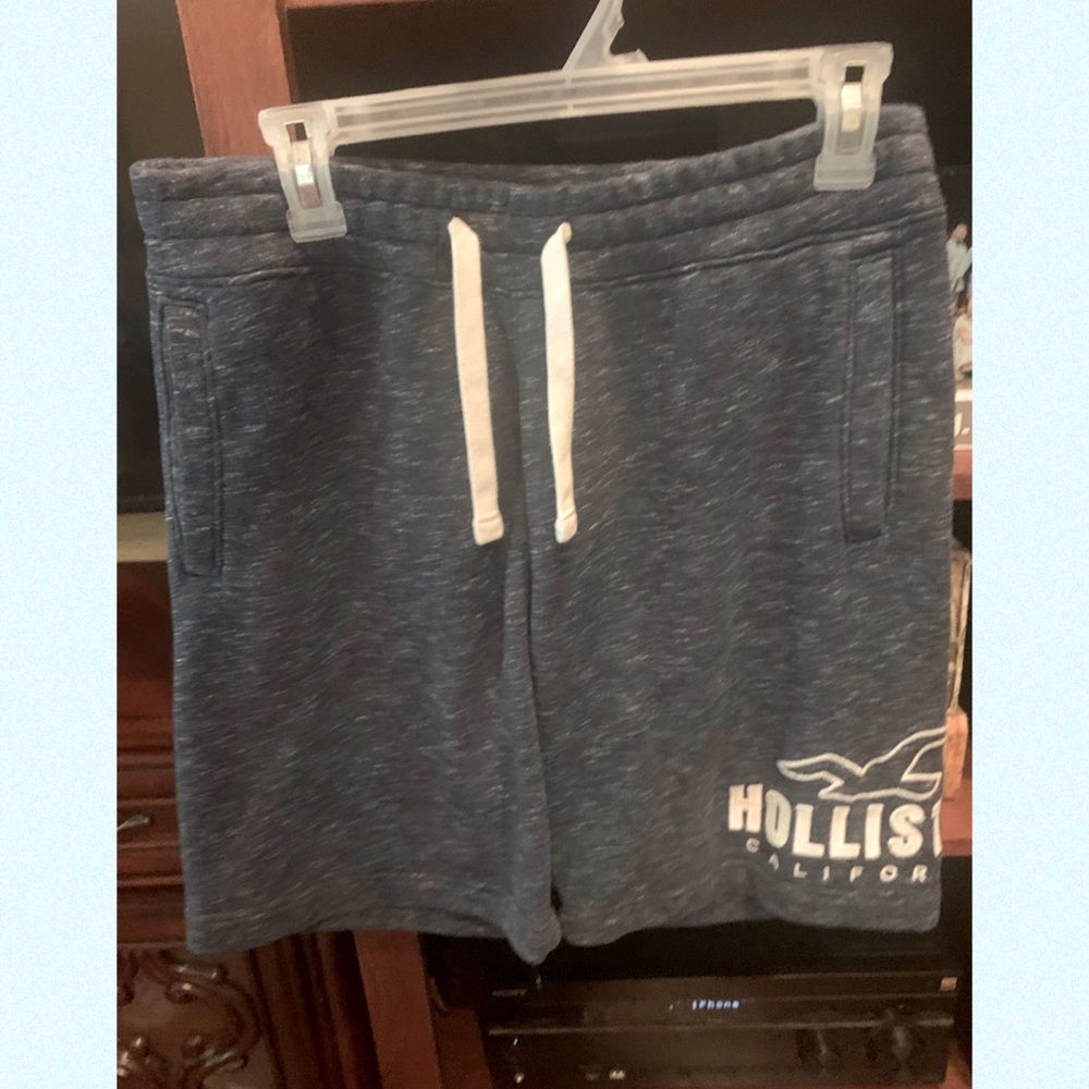 Hollister Shorts (M)